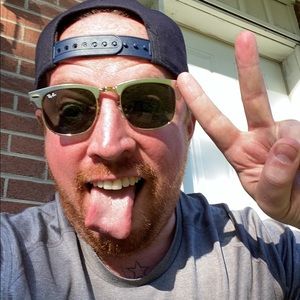 Meet your Posher, Myles